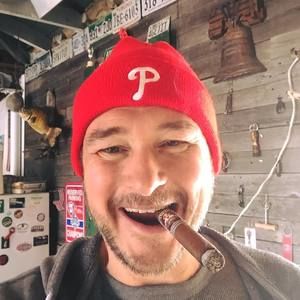 Meet your Posher, Tom